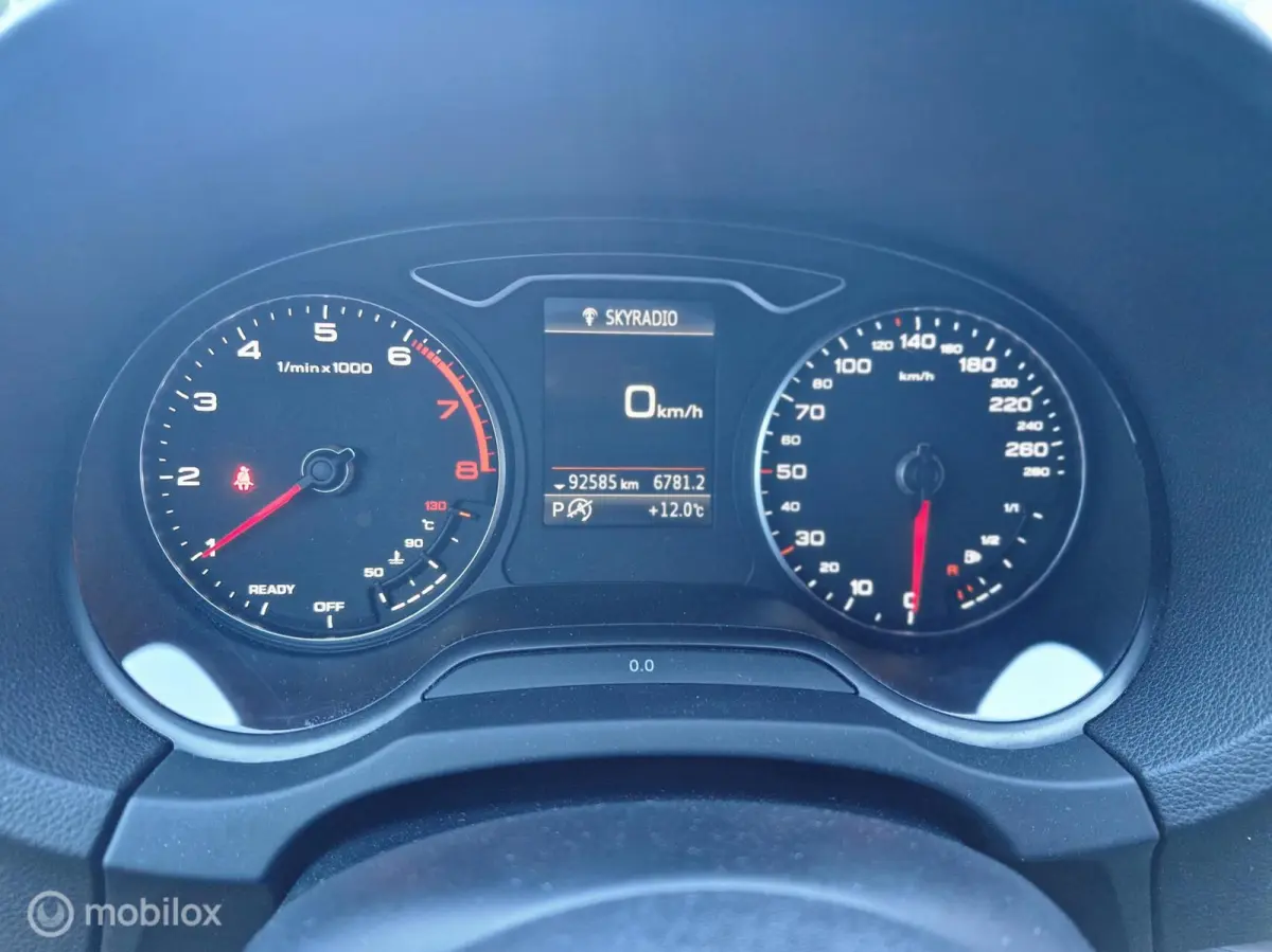1.0 TFSI Sport Lease Edition Automaat