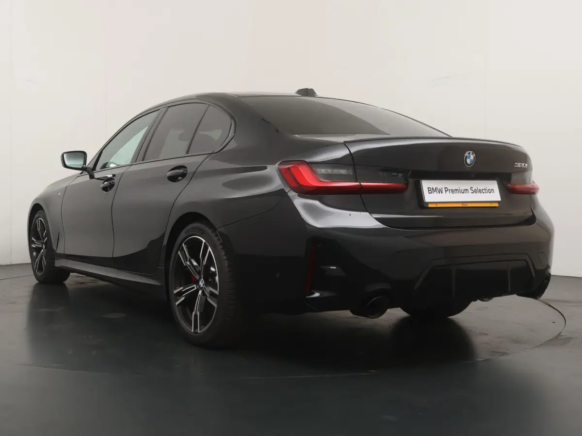 320i M Sportpakket Pro | Trekhaak | Adaptive Cruise Control |
