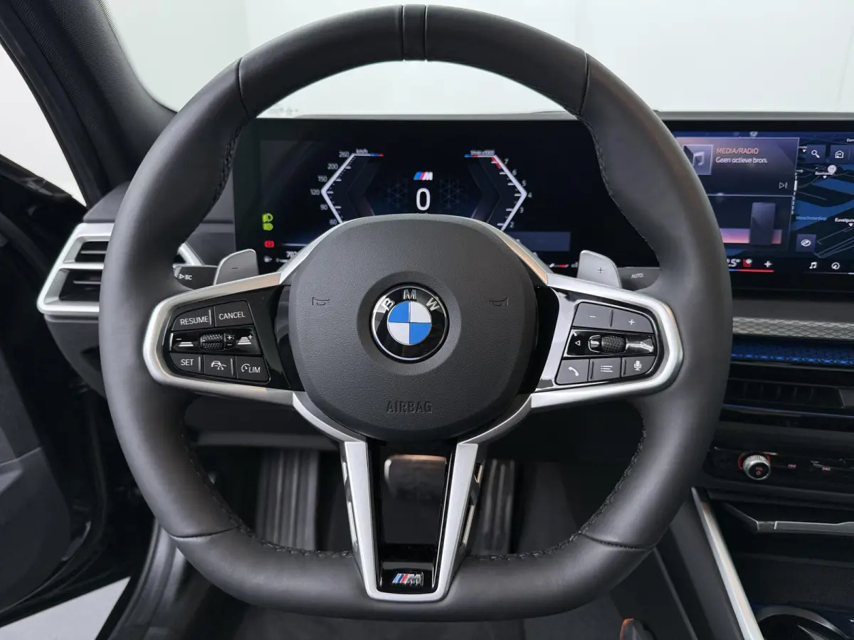 320i M Sportpakket Pro | Trekhaak | Adaptive Cruise Control |