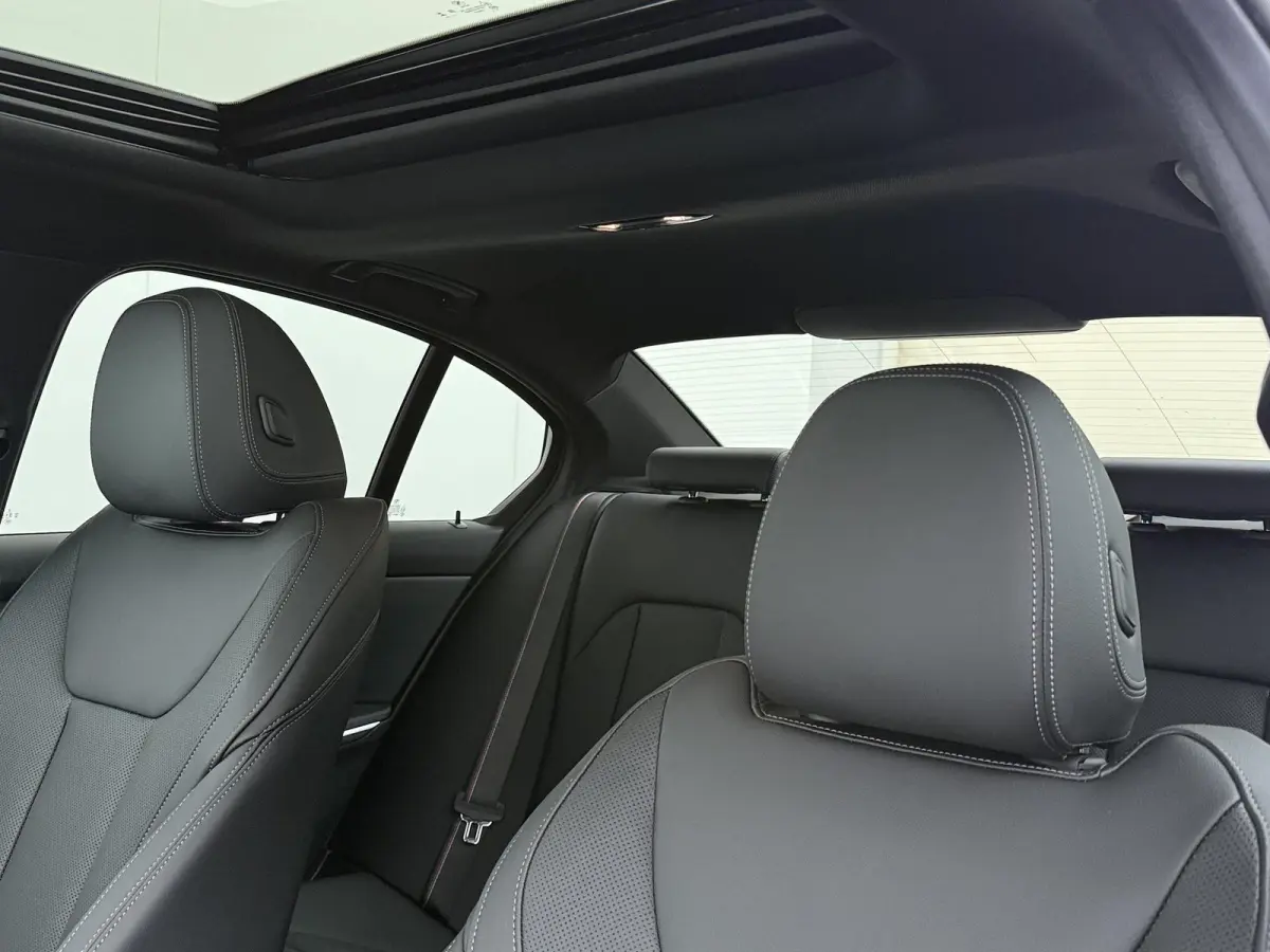 320i M Sportpakket Pro | Trekhaak | Adaptive Cruise Control |