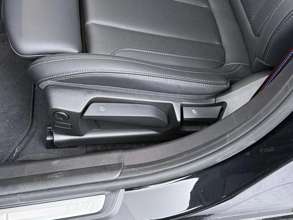320i M Sportpakket Pro | Trekhaak | Adaptive Cruise Control |