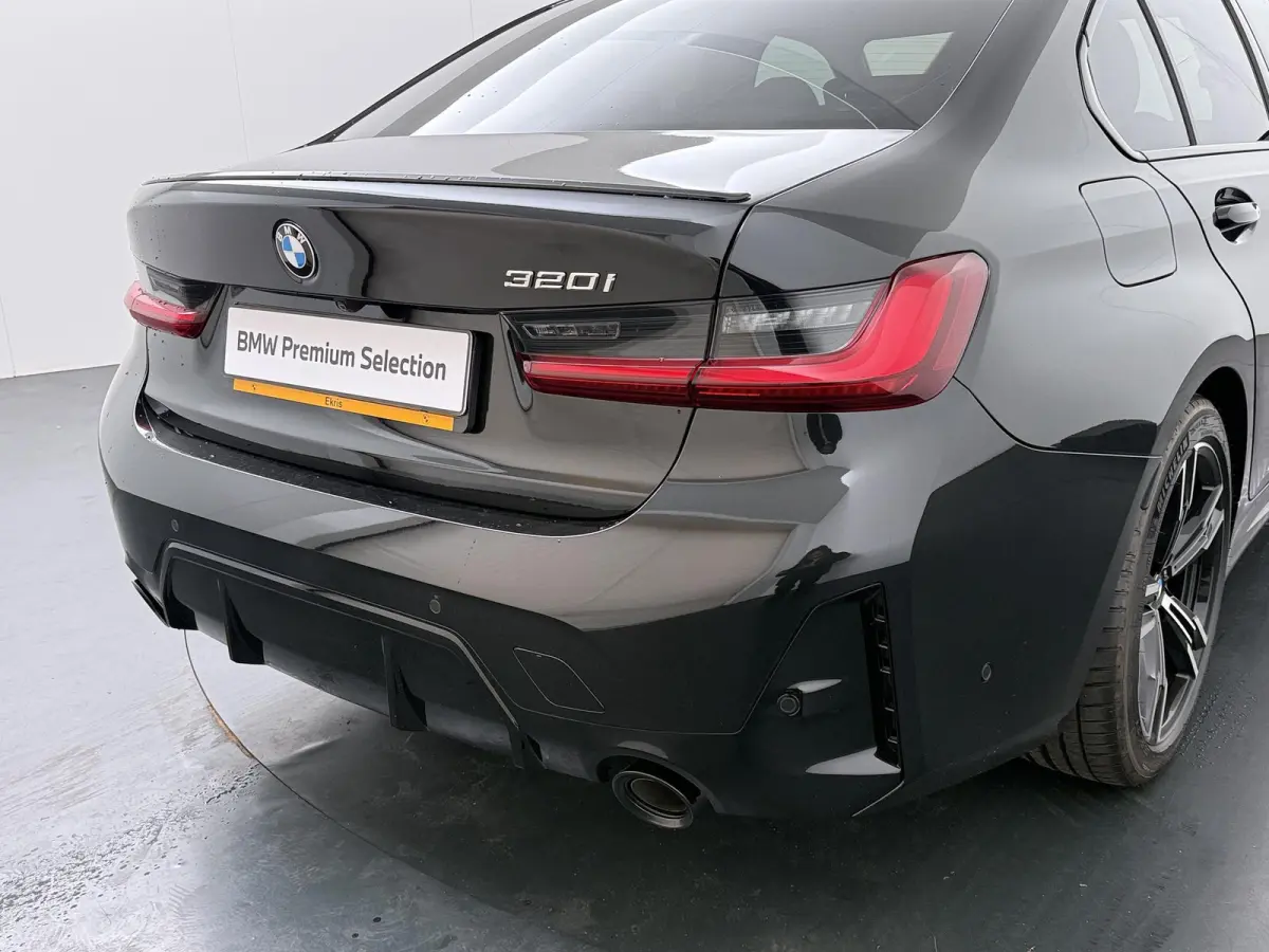 320i M Sportpakket Pro | Trekhaak | Adaptive Cruise Control |