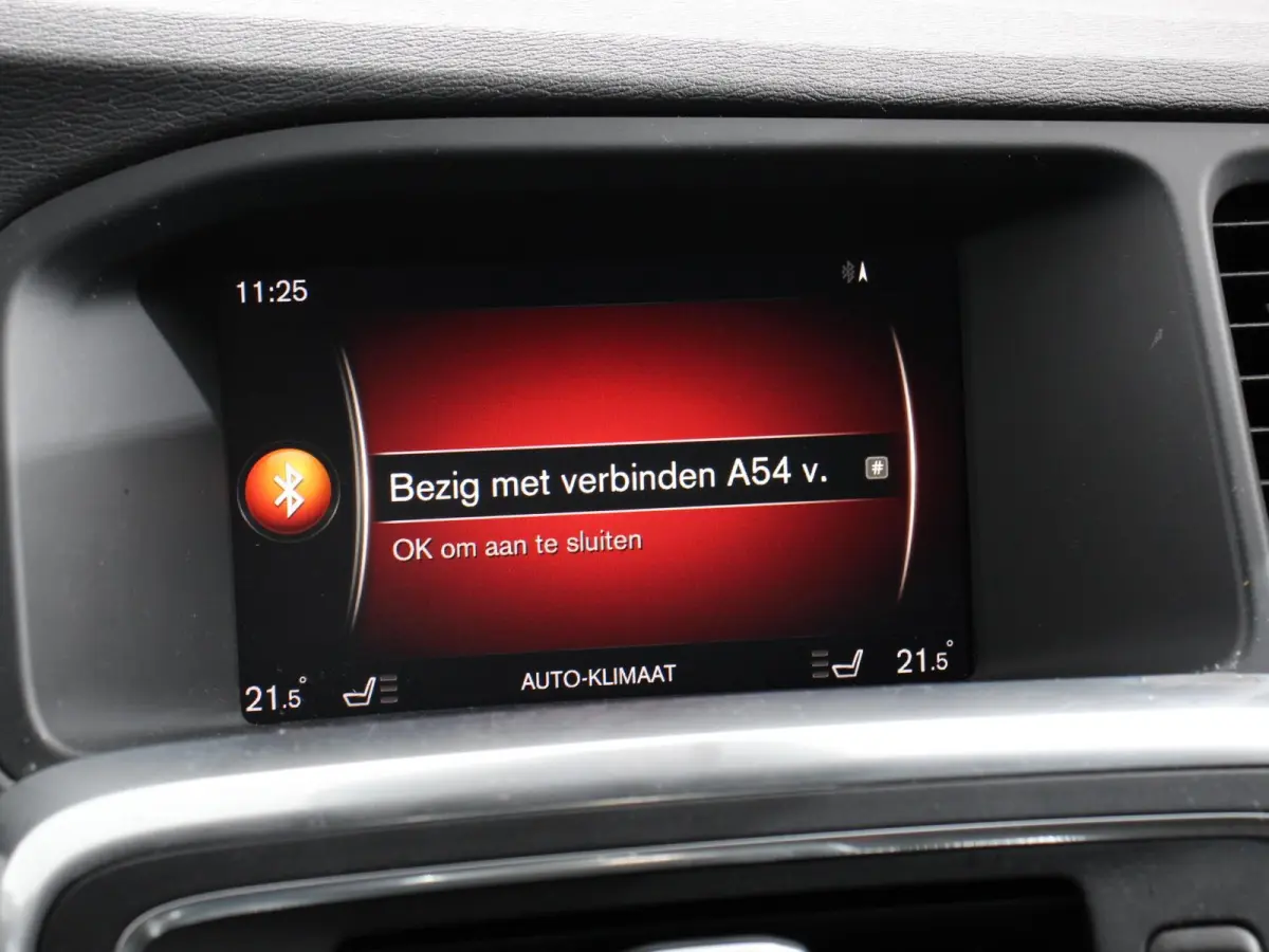 2.0 T3 Nordic+ Climate Control Navigatiesysteem Stoelverwarming Trekhaak Cruise Control Led verlichting
