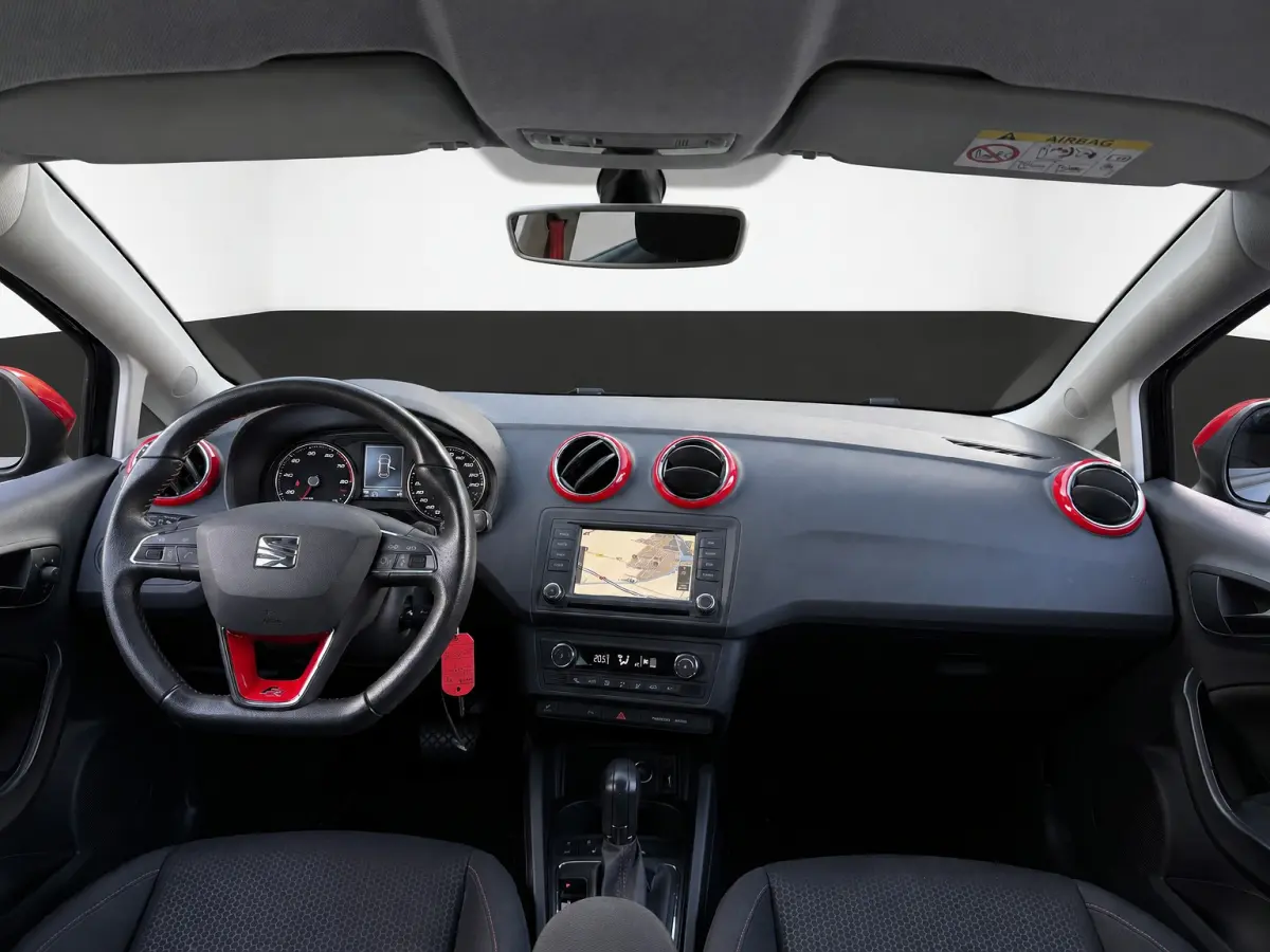 1.0 EcoTSI 110PK DSG FR-SPORT CARPLAY/CAMERA/NAVIGATIE