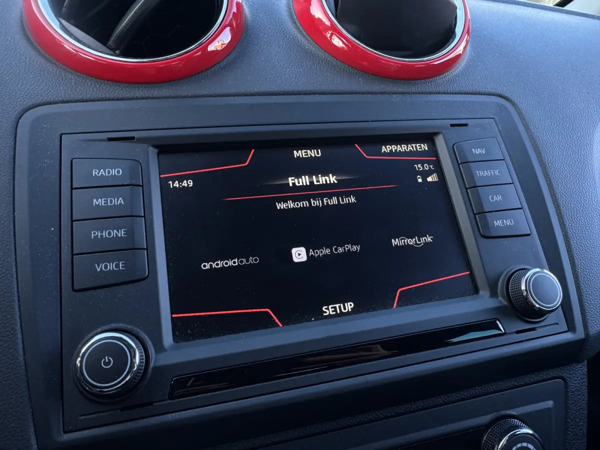 1.0 EcoTSI 110PK DSG FR-SPORT CARPLAY/CAMERA/NAVIGATIE