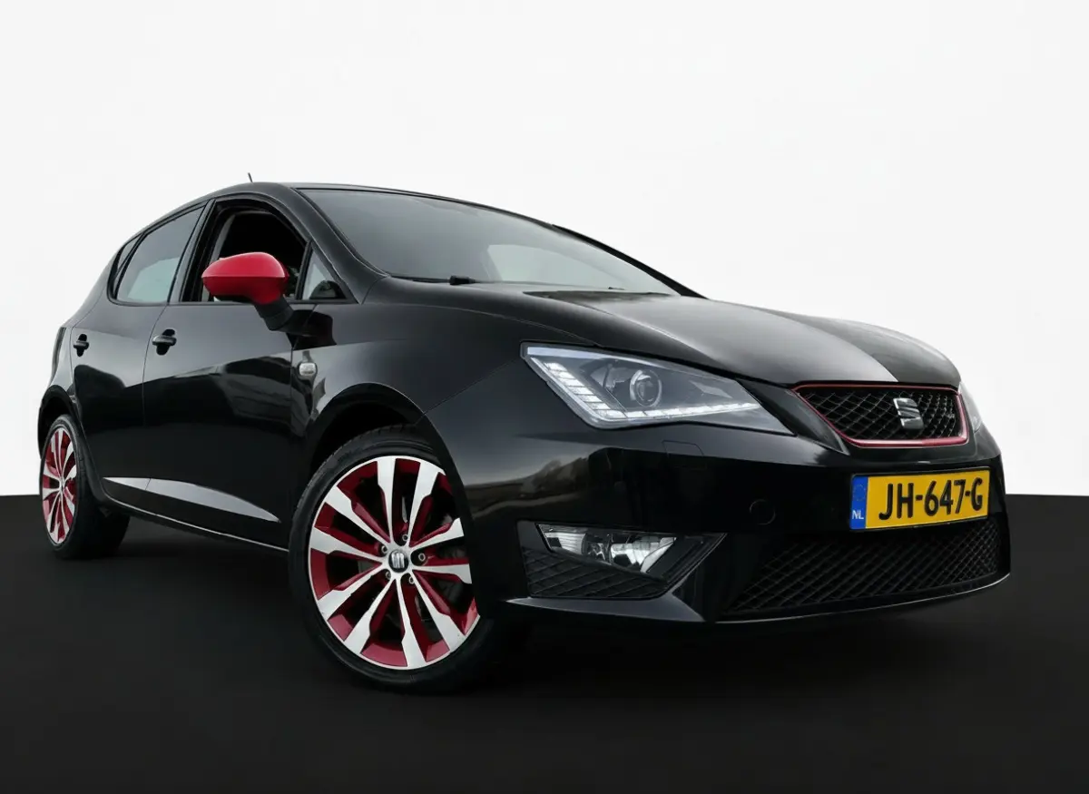 1.0 EcoTSI 110PK DSG FR-SPORT CARPLAY/CAMERA/NAVIGATIE