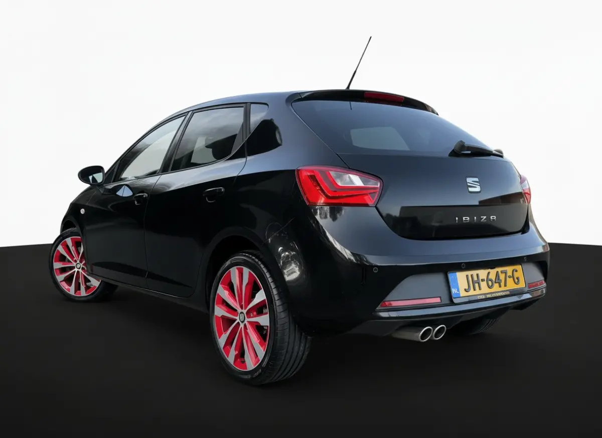 1.0 EcoTSI 110PK DSG FR-SPORT CARPLAY/CAMERA/NAVIGATIE