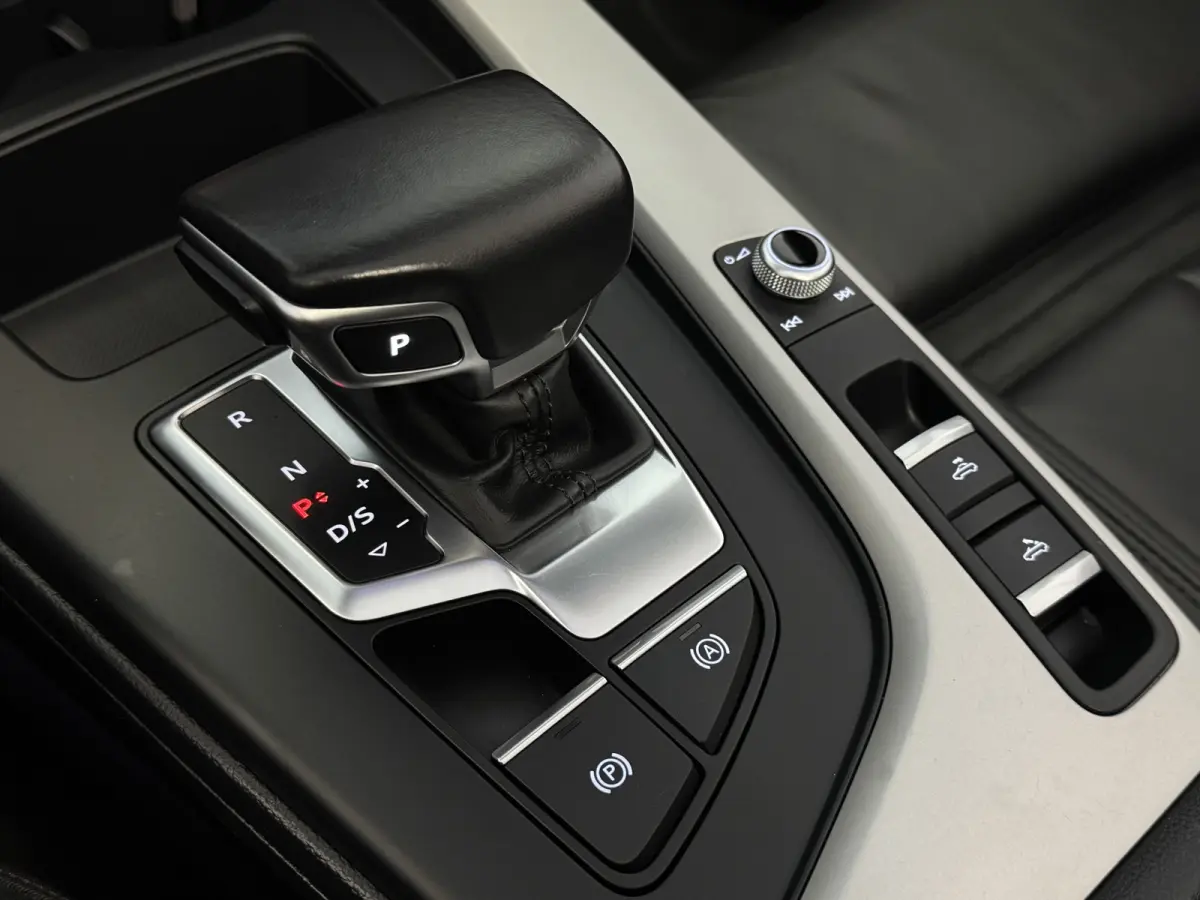 40 TFSI 204PK S-TRONIC QUATTRO ADVANCED EDITION LEDER/CAMERA/CARPLAY/SFEERVERL.
