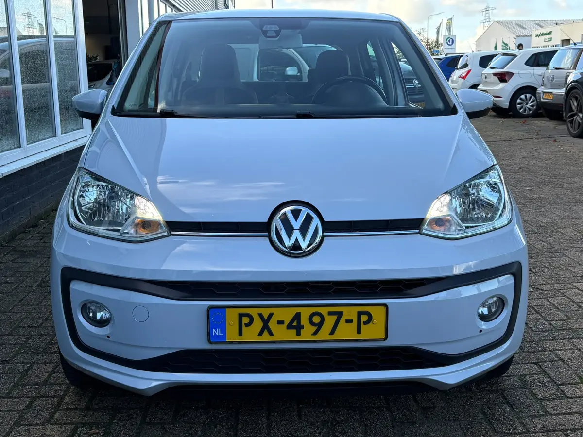 Up! 1.0 BMT high up! | Clima | Parkeersensoren | Stoelverwarming | Cruise