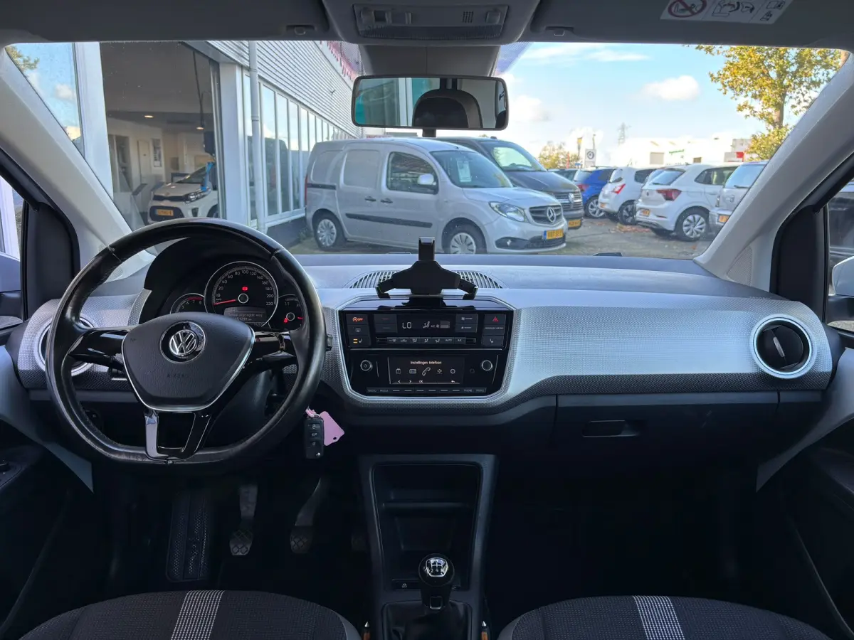 Up! 1.0 BMT high up! | Clima | Parkeersensoren | Stoelverwarming | Cruise