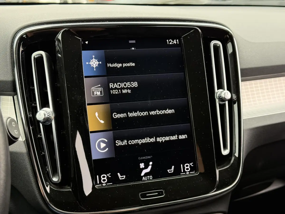1.5 T4 Plug-in hybrid Core Bright | Elektrische stoelen | BLISS | Keyless | Cruise control | TREKHAAK