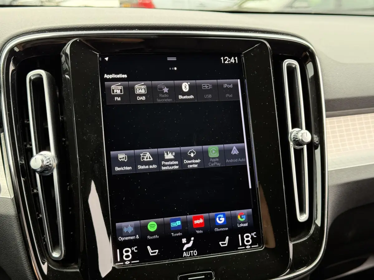 1.5 T4 Plug-in hybrid Core Bright | Elektrische stoelen | BLISS | Keyless | Cruise control | TREKHAAK