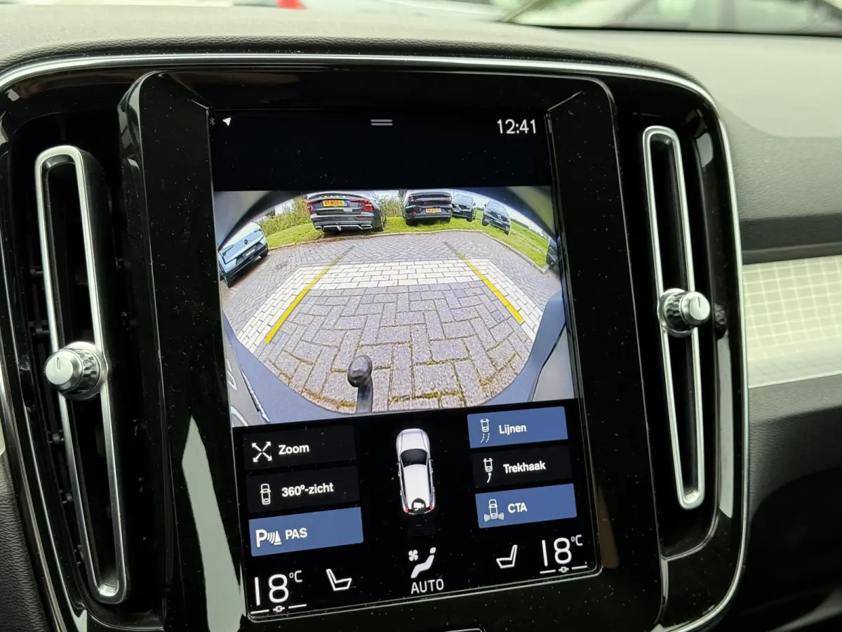 1.5 T4 Plug-in hybrid Core Bright | Elektrische stoelen | BLISS | Keyless | Cruise control | TREKHAAK
