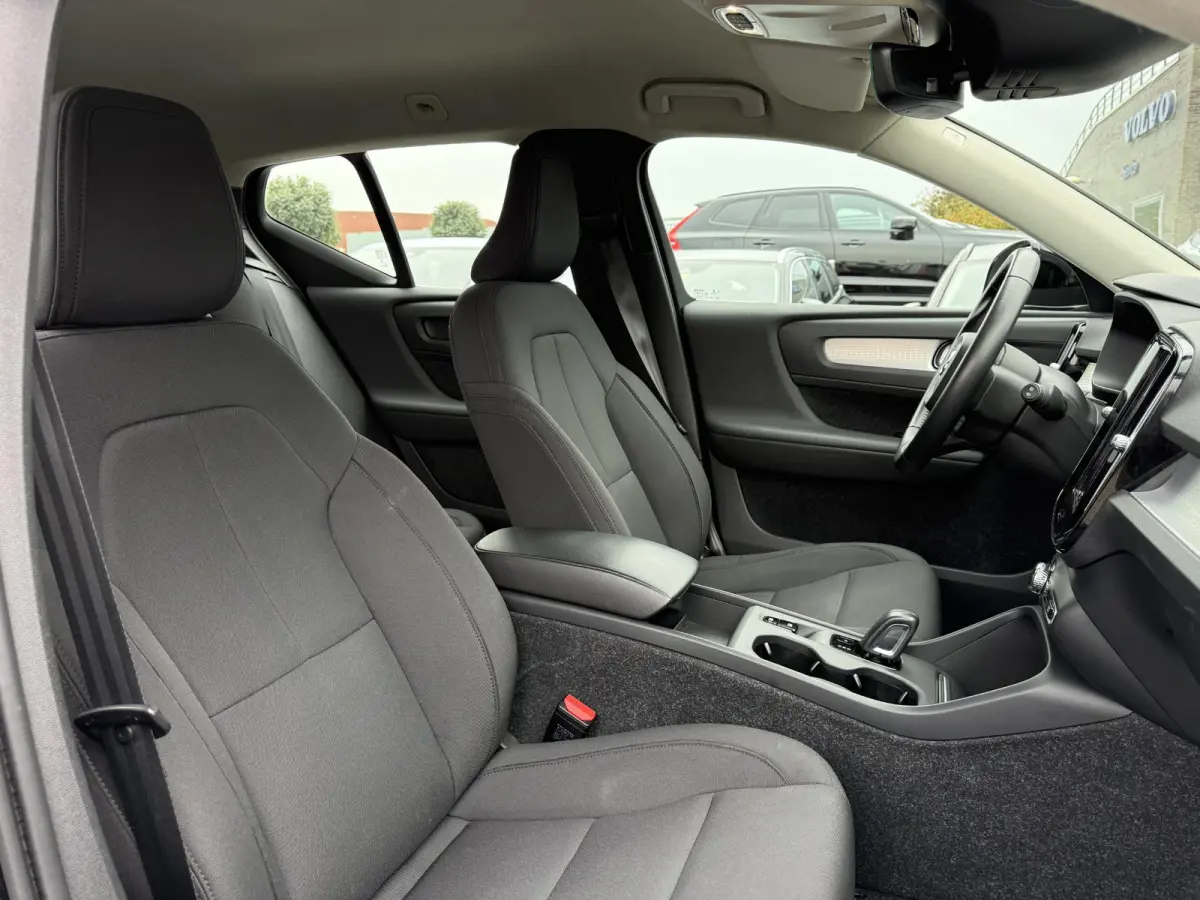 1.5 T4 Plug-in hybrid Core Bright | Elektrische stoelen | BLISS | Keyless | Cruise control | TREKHAAK