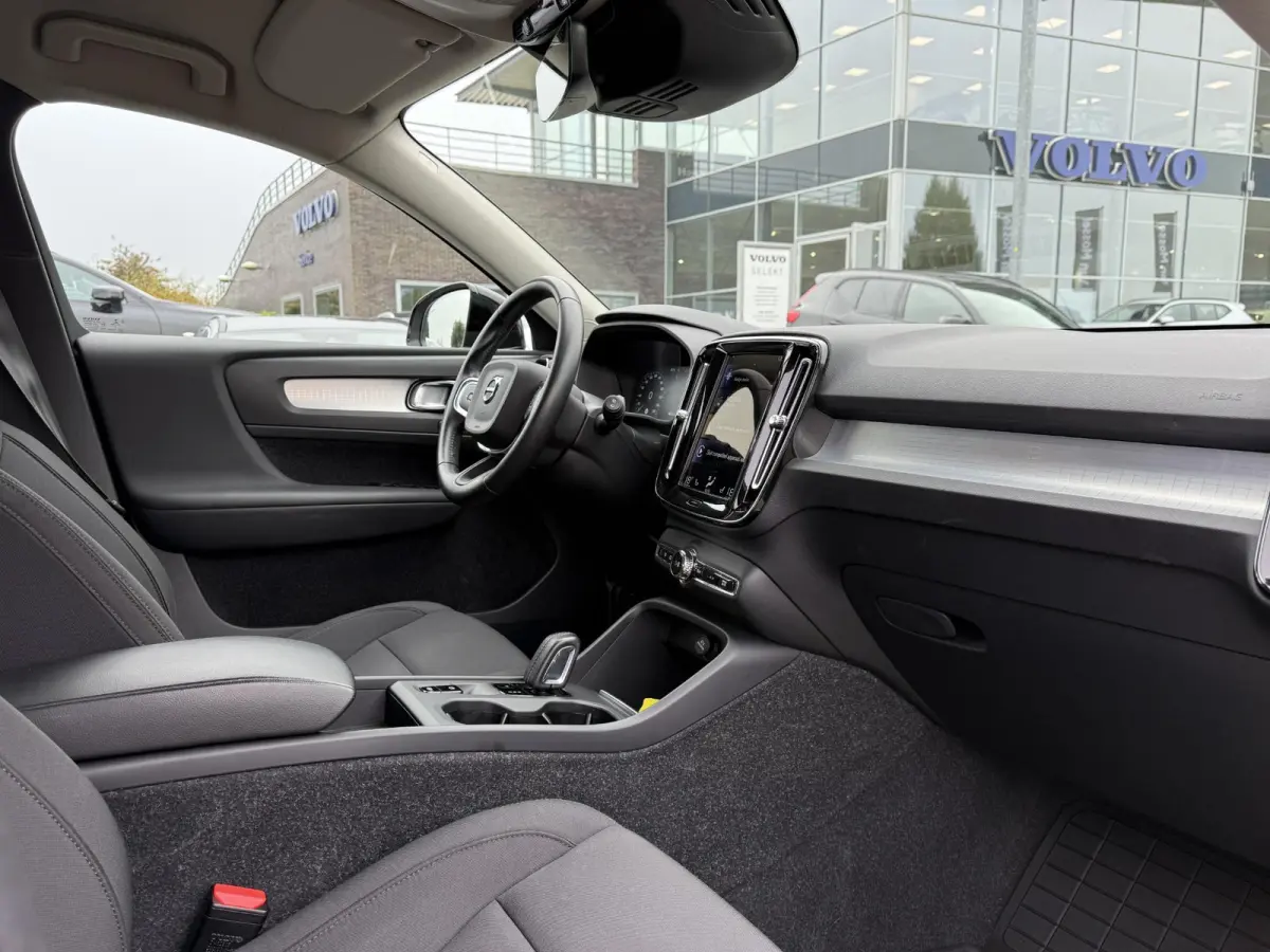 1.5 T4 Plug-in hybrid Core Bright | Elektrische stoelen | BLISS | Keyless | Cruise control | TREKHAAK