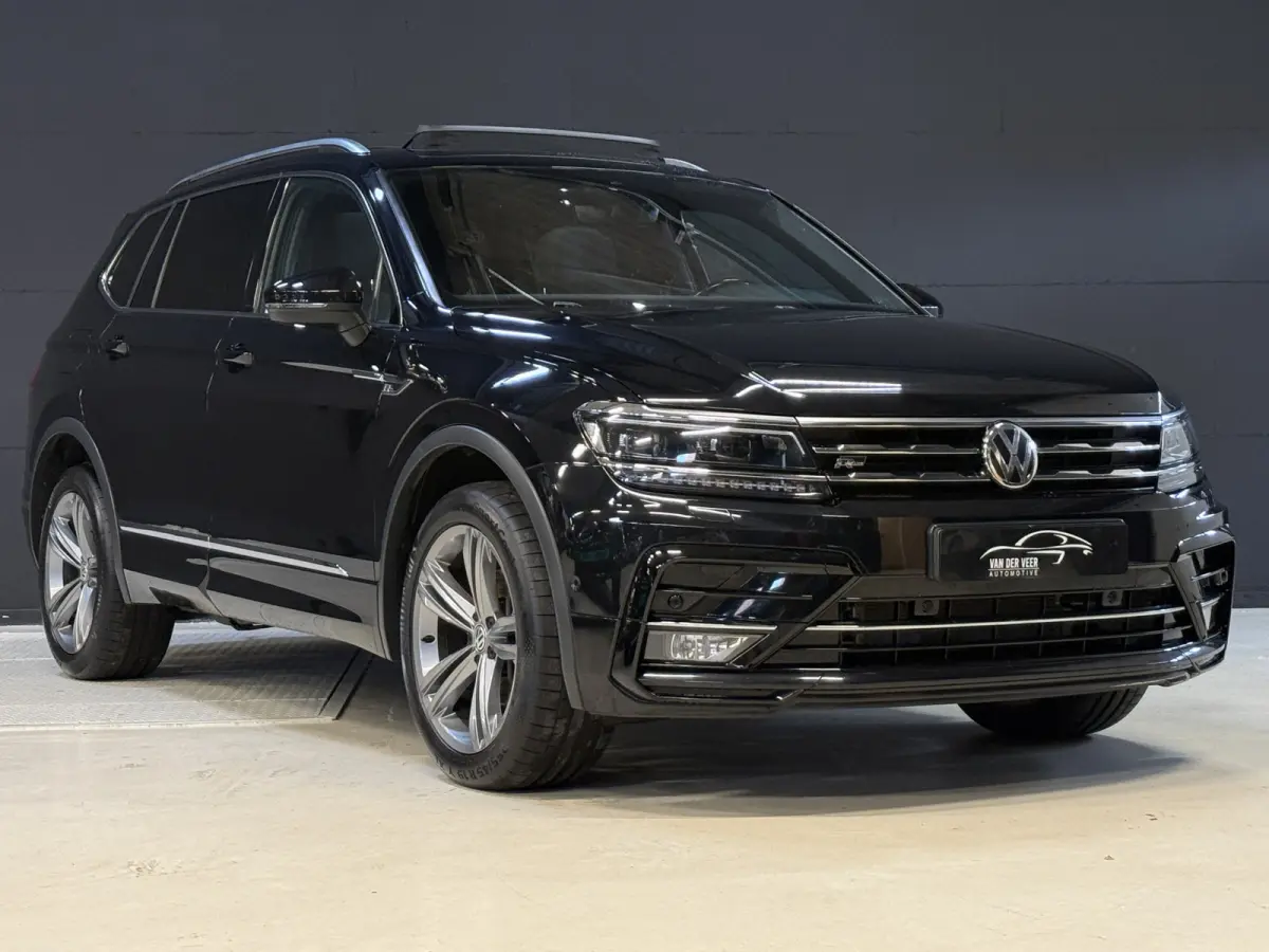 1.5 TSI Highline Business R-Line 7p. | Pano | Park Pilot | rekhaak