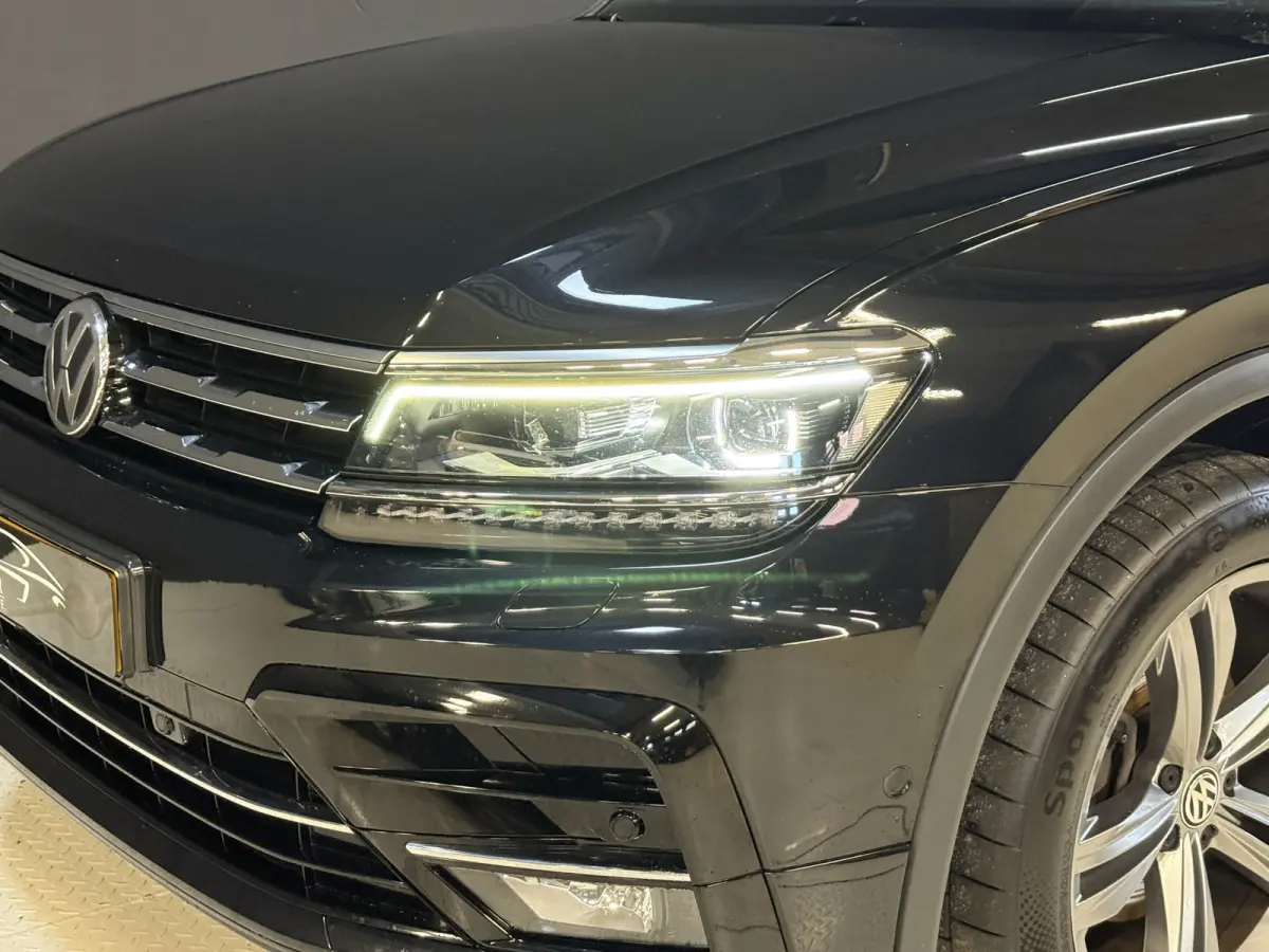 1.5 TSI Highline Business R-Line 7p. | Pano | Park Pilot | rekhaak