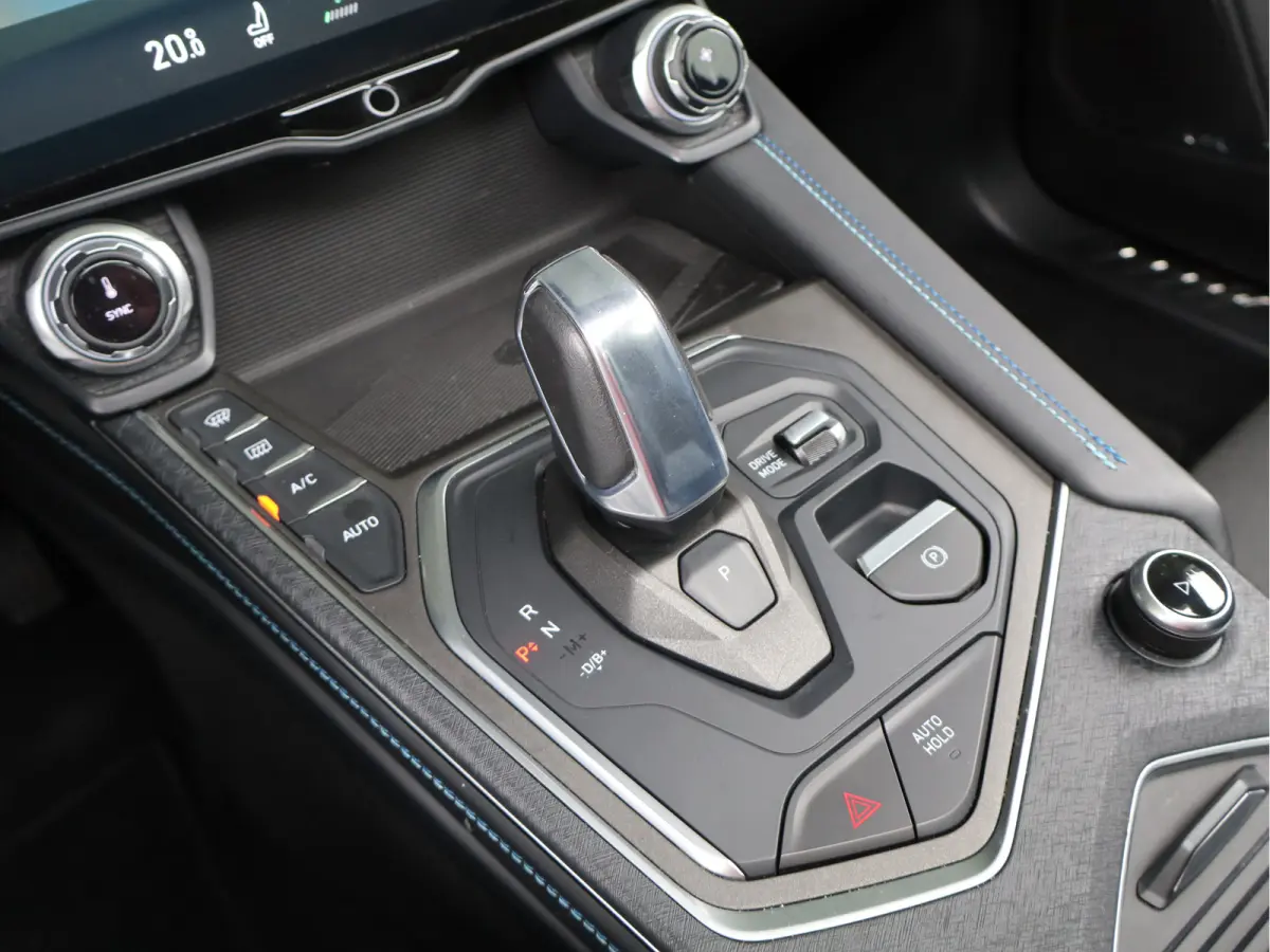 1.5 Navi / 360 Camera / Trekhaak / Clima / Cruise / Audio