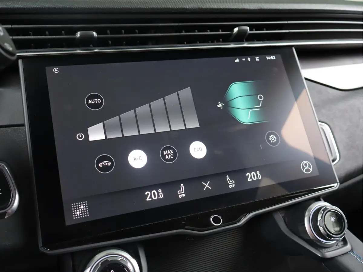 1.5 Navi / 360 Camera / Trekhaak / Clima / Cruise / Audio