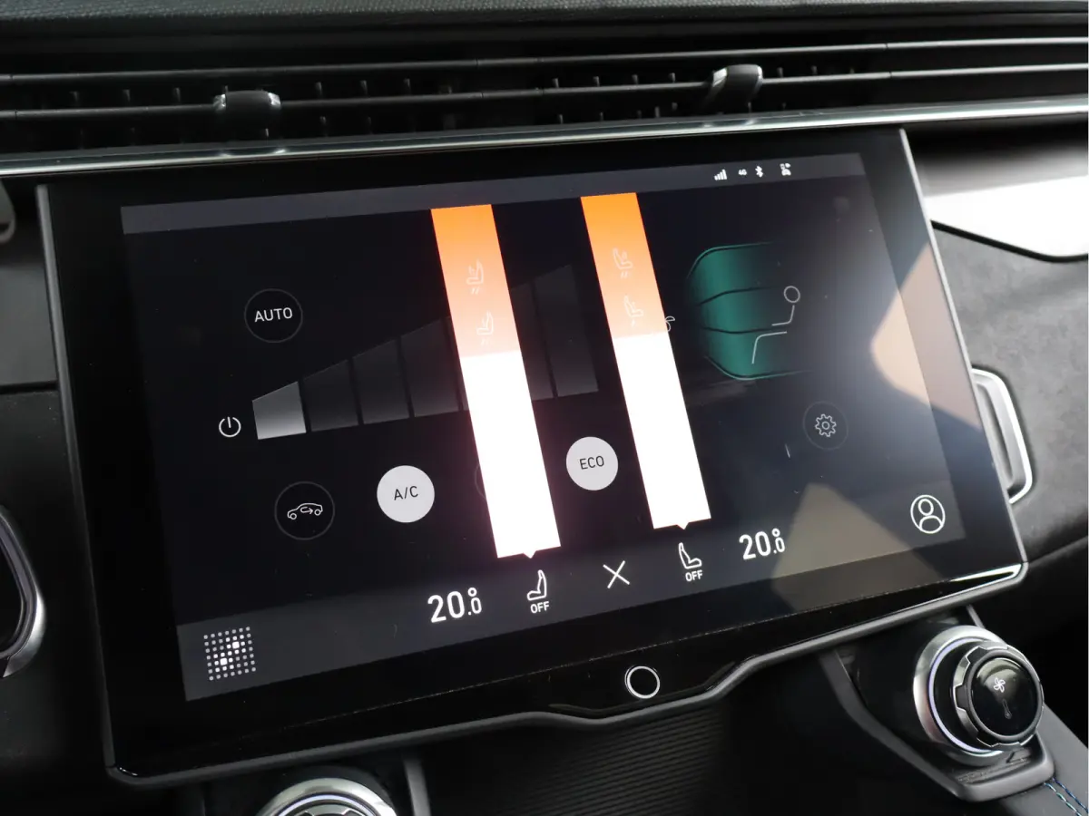1.5 Navi / 360 Camera / Trekhaak / Clima / Cruise / Audio