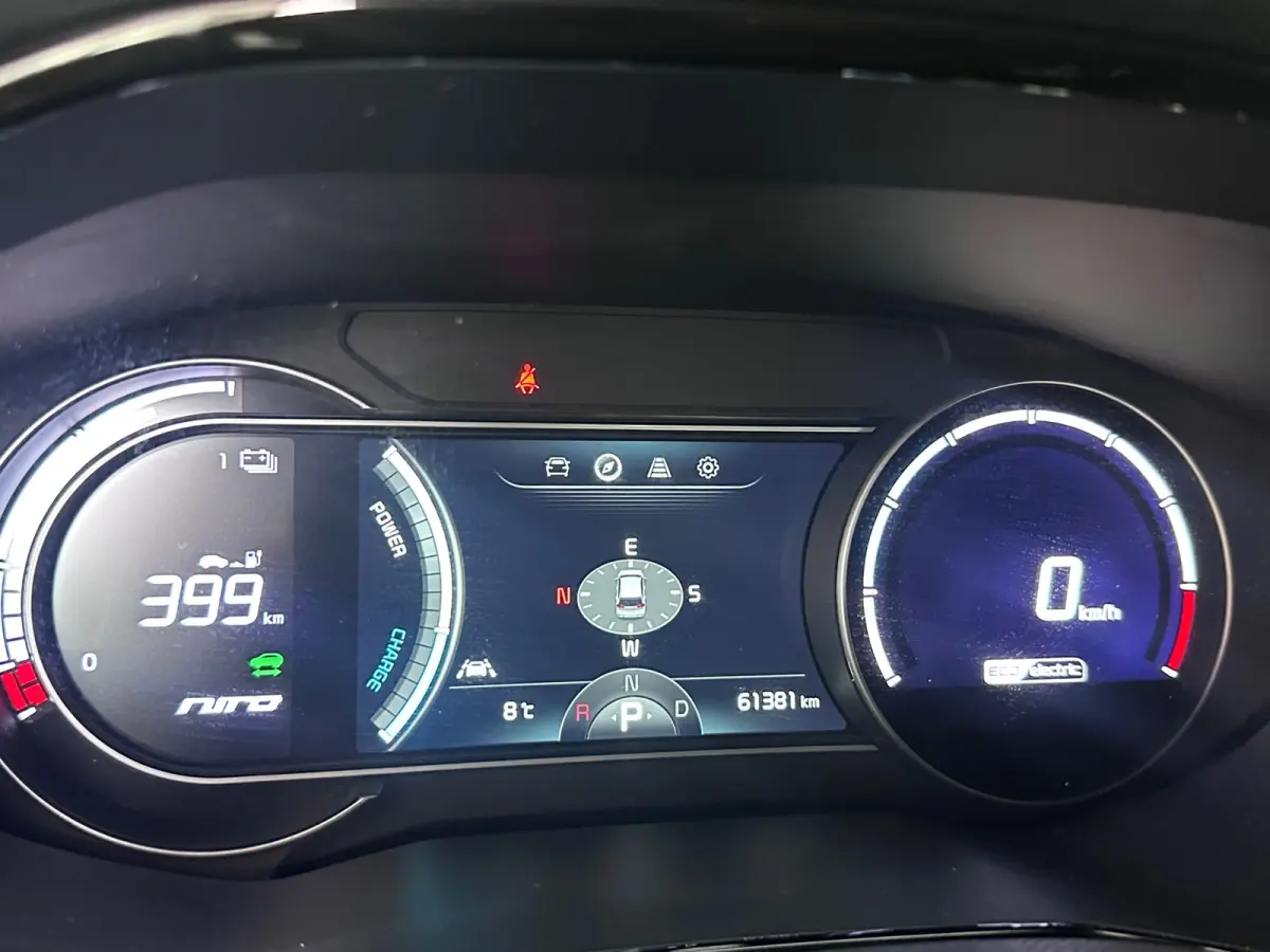 Edition 64 kWh SOH 100 % FASE 3 DEALER OND EERSTE EIG