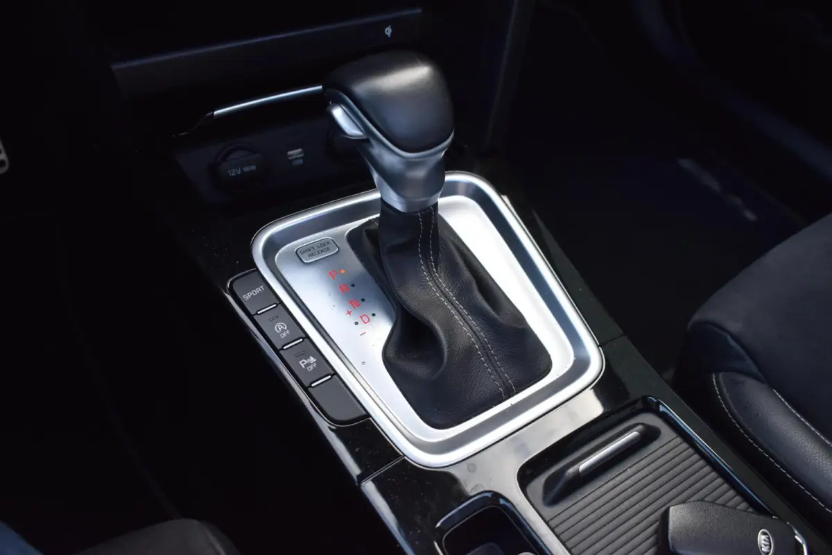1.4 T-GDI GT-PlusLine | Panoramadak | JBL | Keyless |