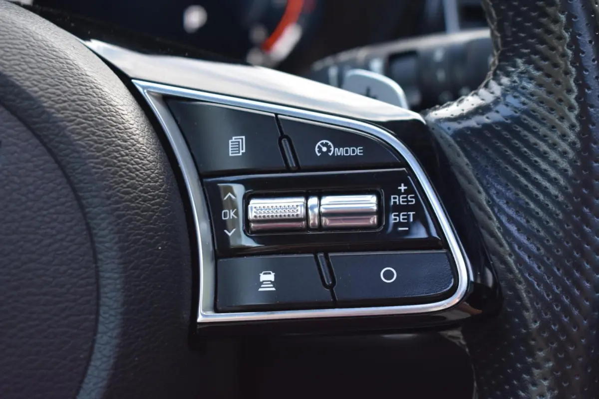 1.4 T-GDI GT-PlusLine | Panoramadak | JBL | Keyless |