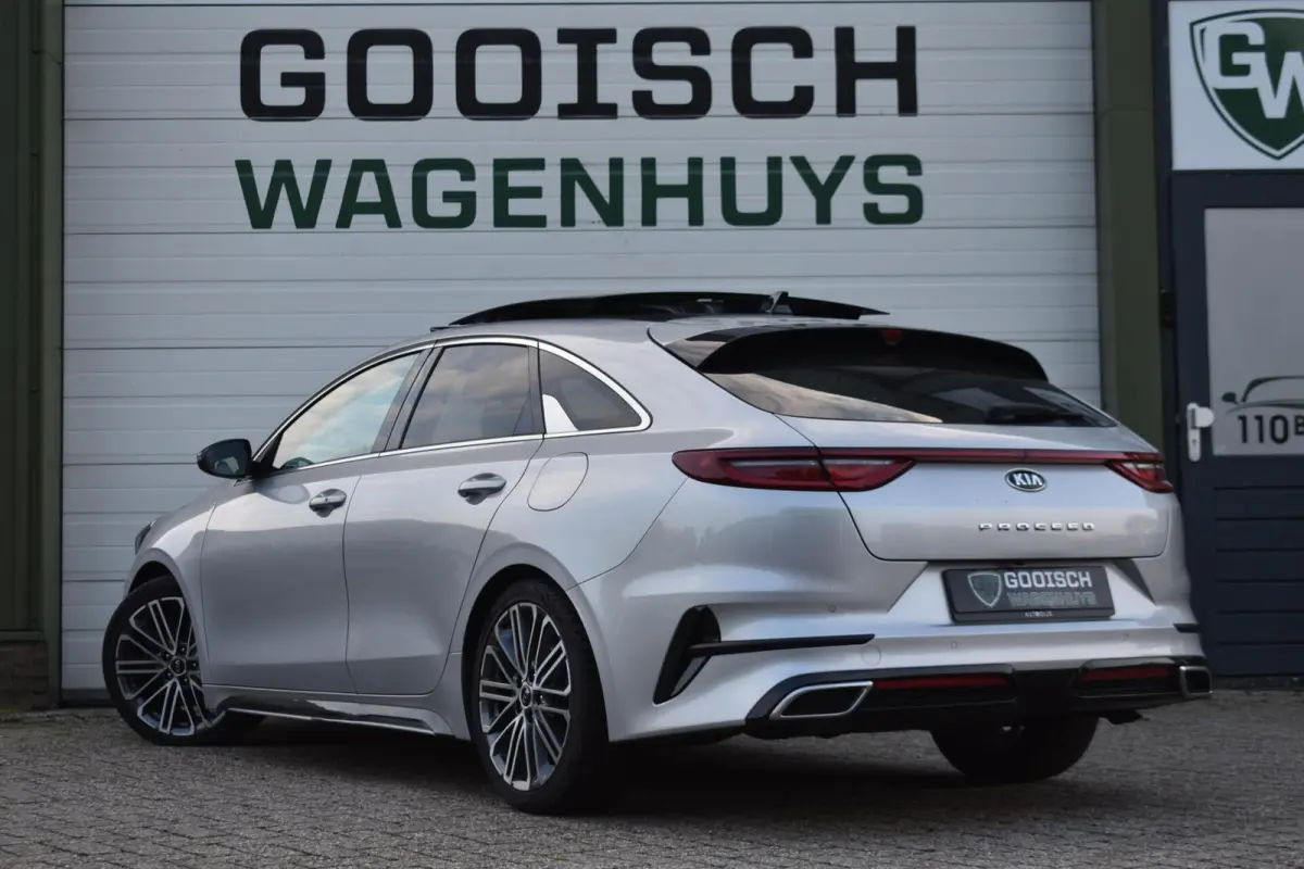 1.4 T-GDI GT-PlusLine | Panoramadak | JBL | Keyless |
