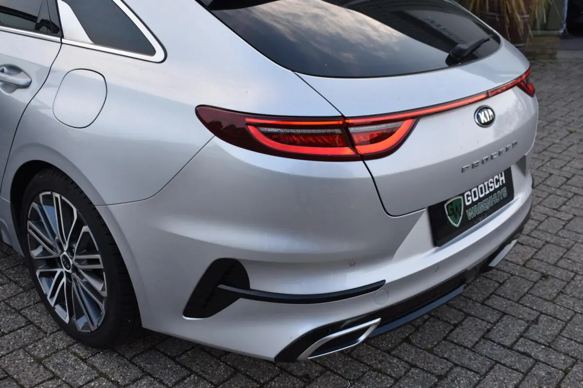 1.4 T-GDI GT-PlusLine | Panoramadak | JBL | Keyless |