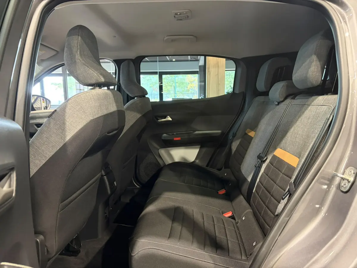 1.2 Hybrid 145pk Plus Camera | Carplay | Hybrid Automaat