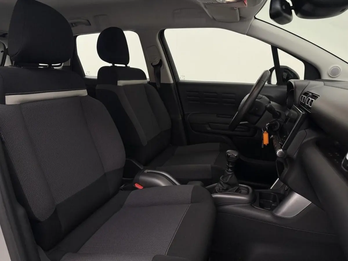 1.2T 110pk Feel 4S.banden/Ecc/CarPlay/Led
