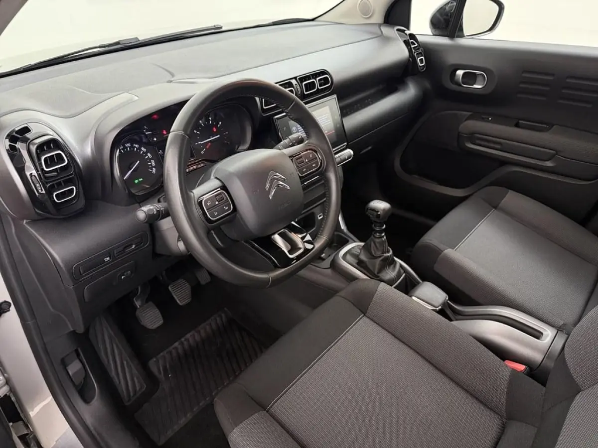1.2T 110pk Feel 4S.banden/Ecc/CarPlay/Led