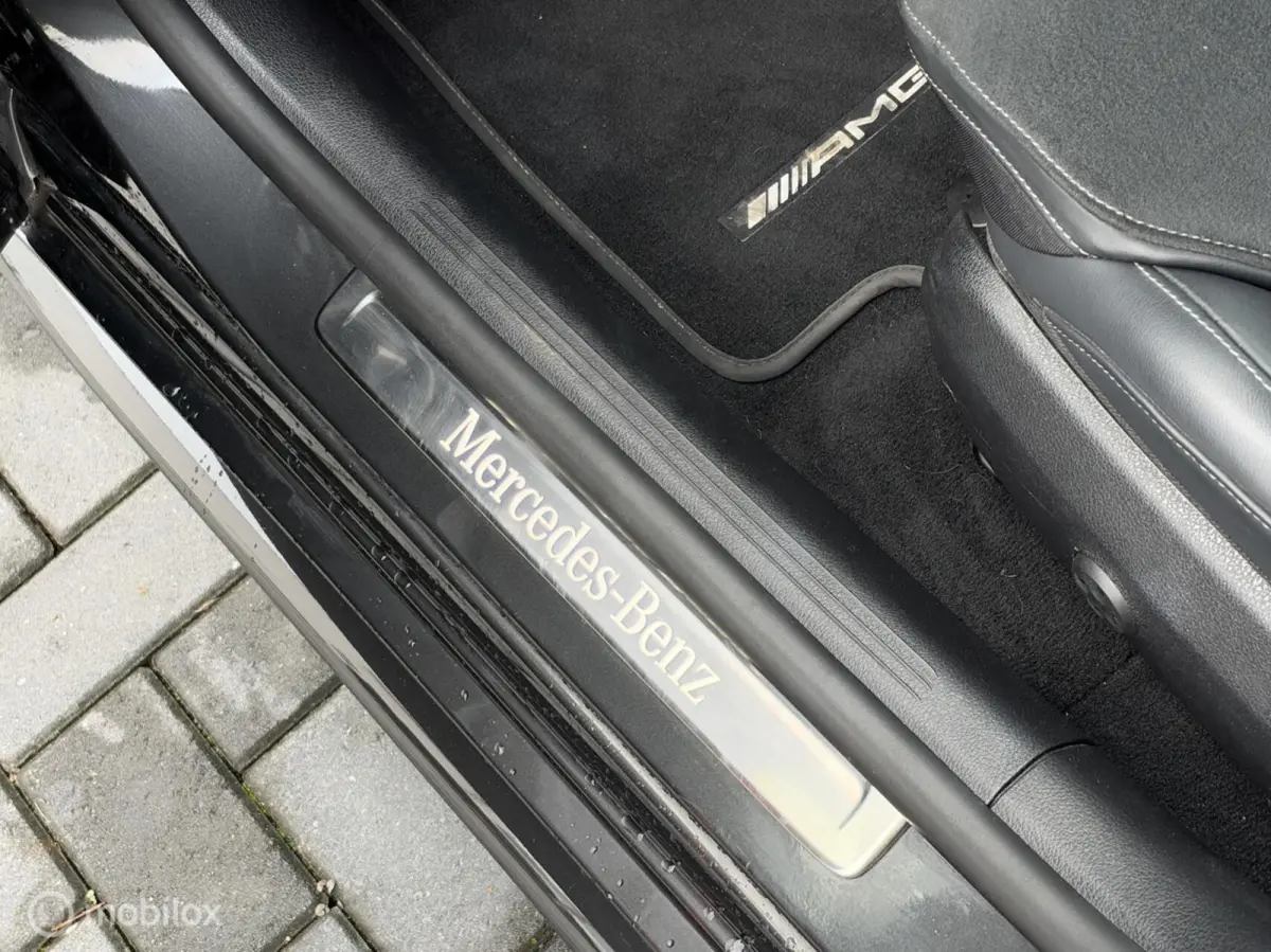 300 e AMG Premium Plus|Trekhk|Pano