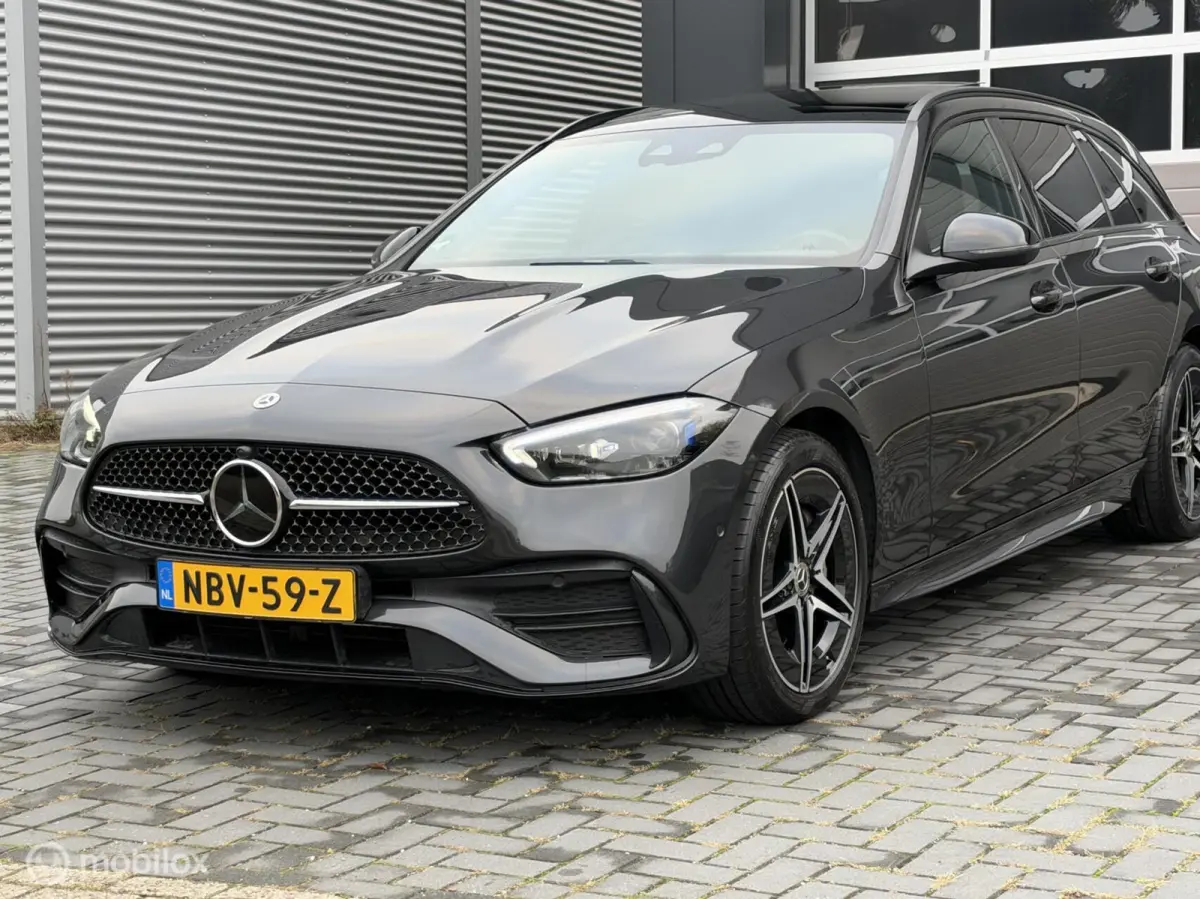 300 e AMG Premium Plus|Trekhk|Pano