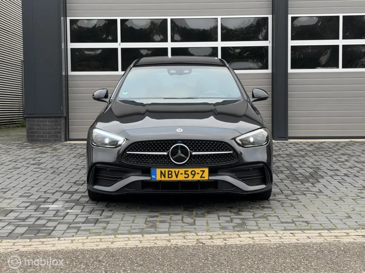 300 e AMG Premium Plus|Trekhk|Pano