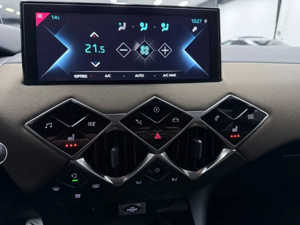 Grand Chic 50 kWh LEDER/NAVI/CAM/DAB/CARPLAY/LED/CRUISE///