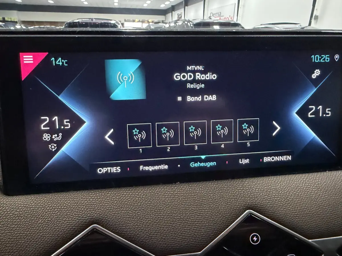 Grand Chic 50 kWh LEDER/NAVI/CAM/DAB/CARPLAY/LED/CRUISE///