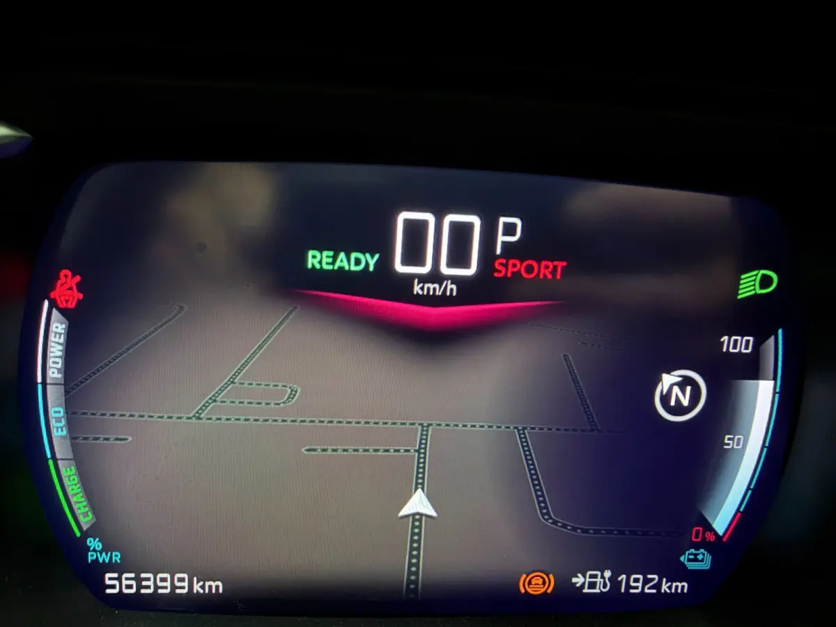 Grand Chic 50 kWh LEDER/NAVI/CAM/DAB/CARPLAY/LED/CRUISE///