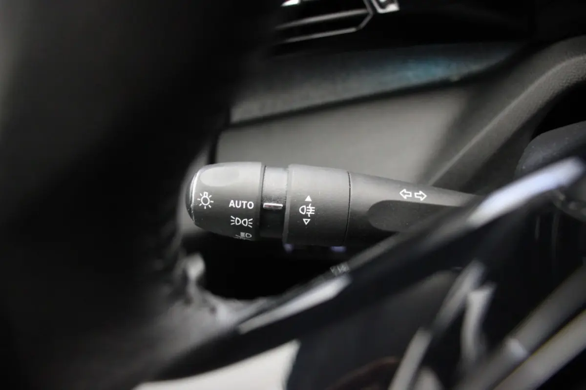 1.2 PureTech Allure Pack Business - Digitaal Cockpit, Carplay, Adapt. Cruise, Stoelverw.