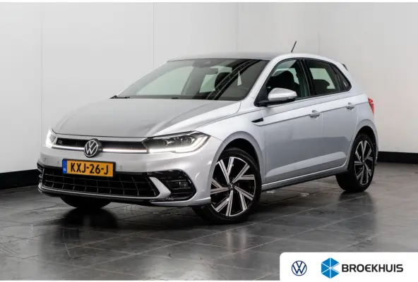 1.0 TSI R-Line l IQ Light l R-Line int. en Ext. l Apple Car Play/Android l Navi l Climate Control l Sensoren voor en achter l