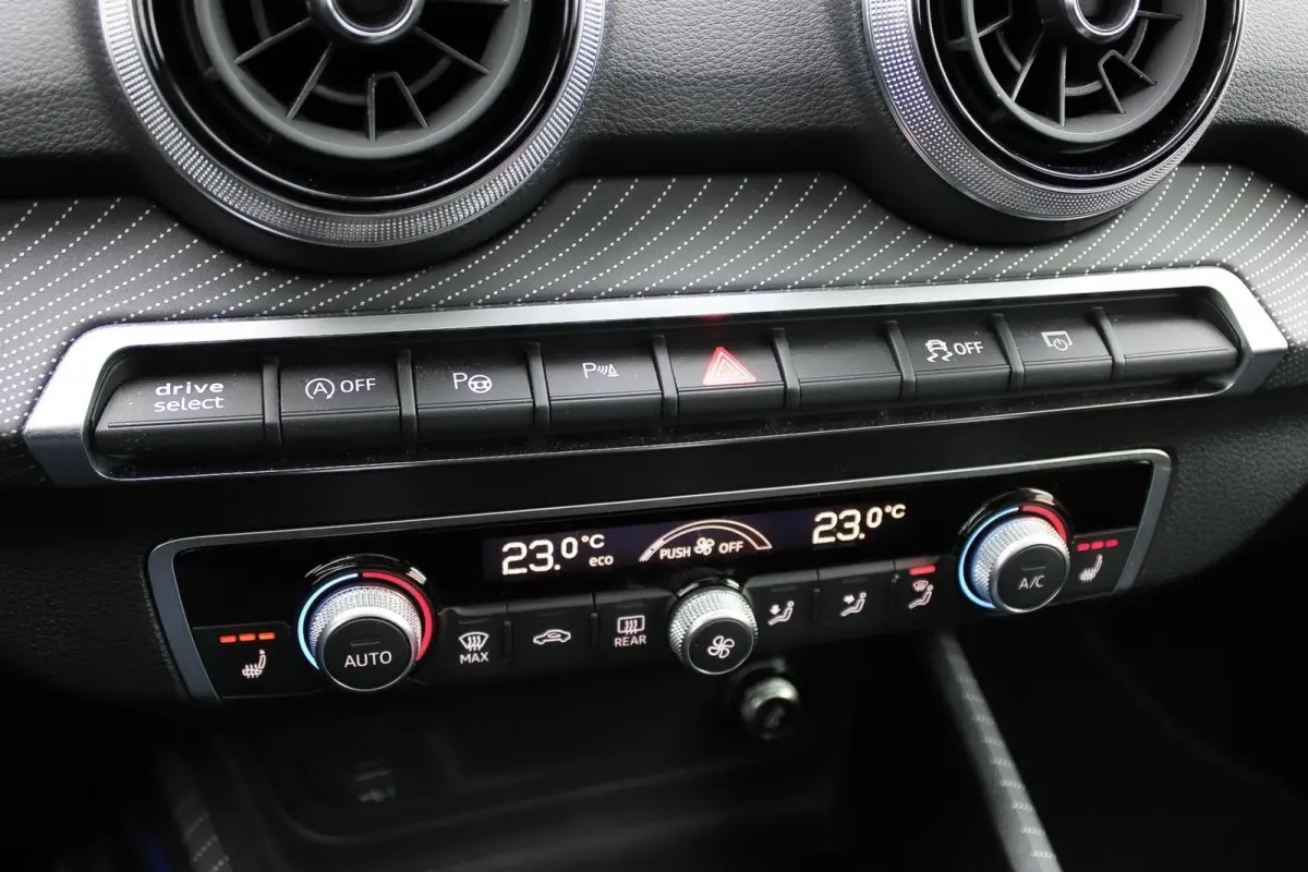 35 TFSI S Edition PANO NAVI LED CAMERA KEYLESS Trekhaak