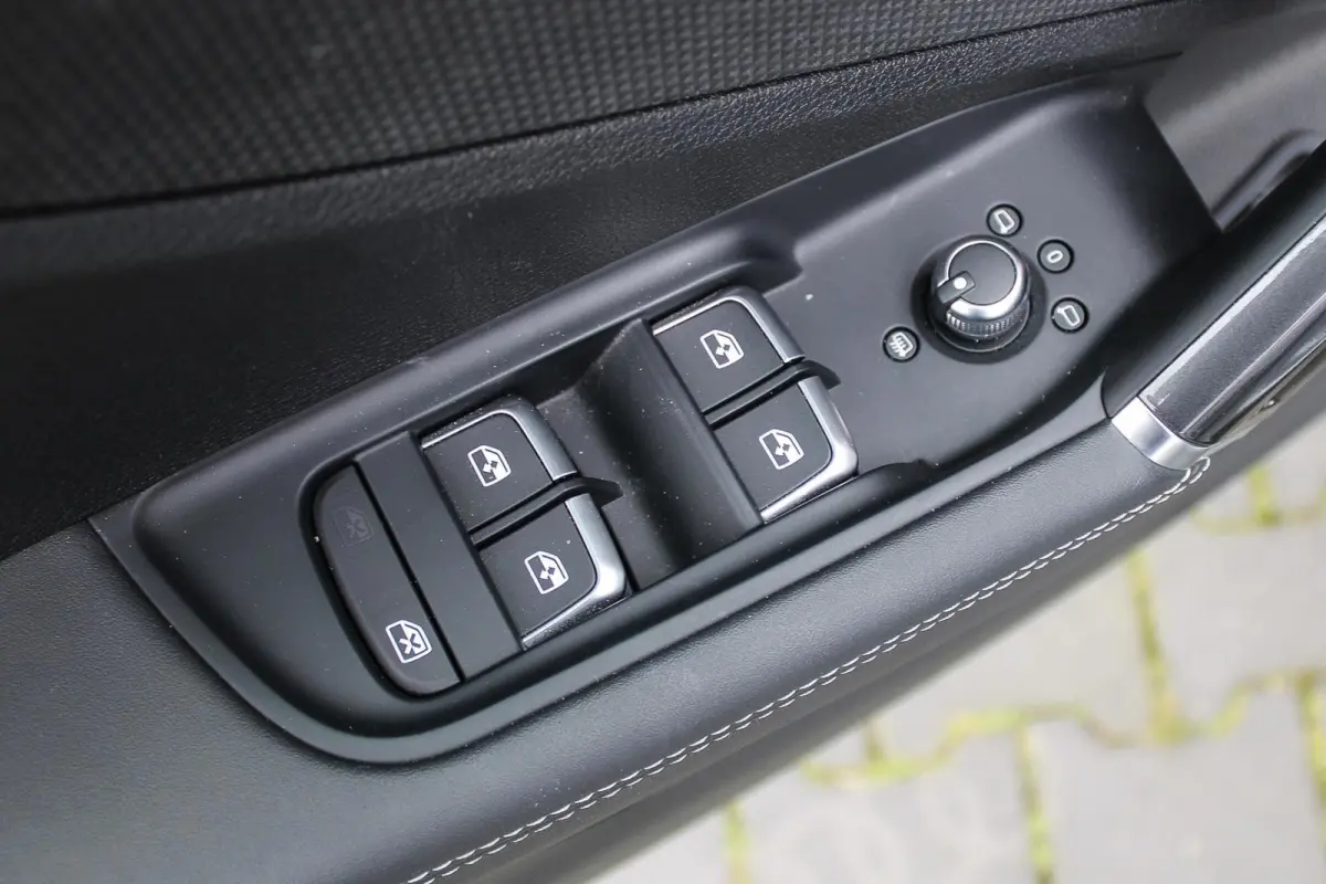 35 TFSI S Edition PANO NAVI LED CAMERA KEYLESS Trekhaak