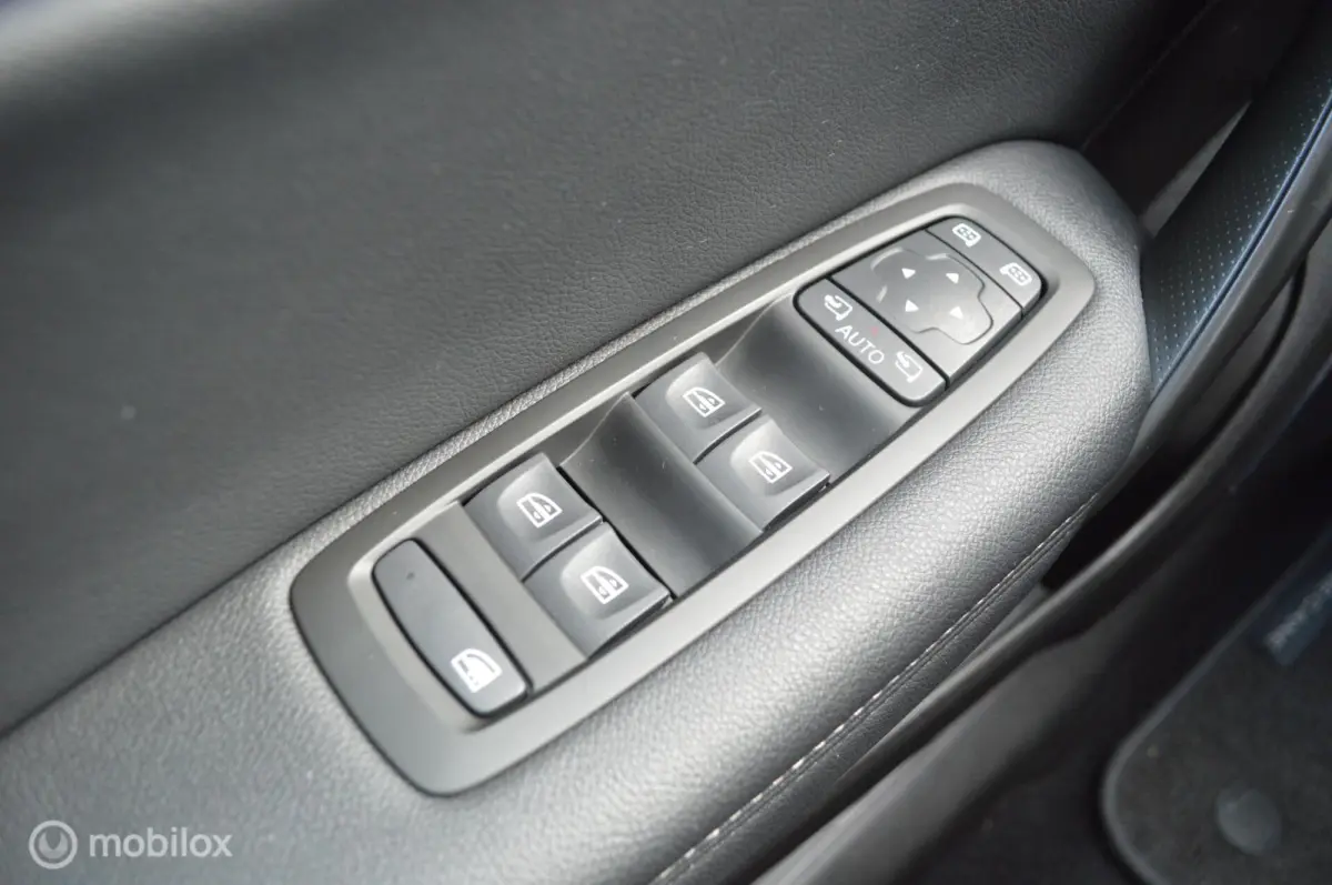 1.3 TCe Bose