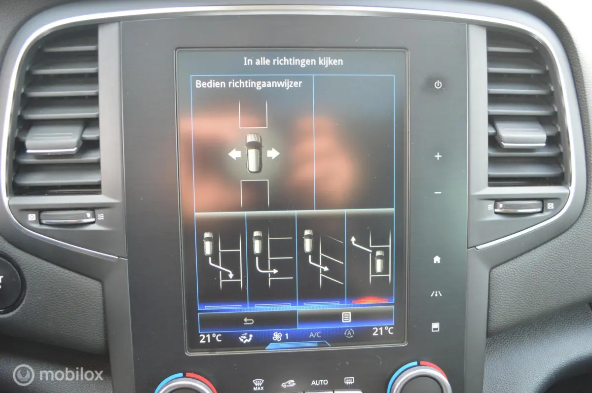 1.3 TCe Bose