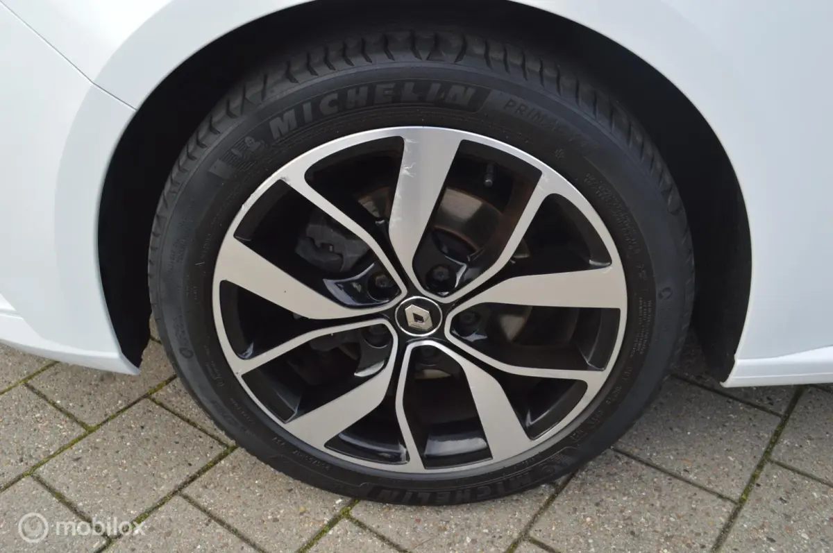 1.3 TCe Bose