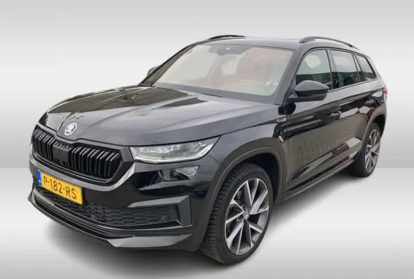 1.5 TSI Sportline Business Facelift | Pano | Camera | Memory | Virtual Cockpit | LED Matrix | Carplay | Keyless | Stoelverw. | 20" LMV | PDC V+A