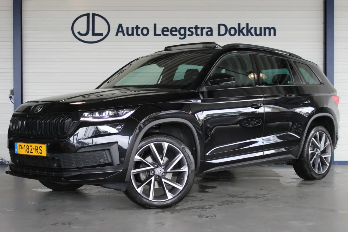 1.5 TSI Sportline Business Facelift | Pano | Camera | Memory | Virtual Cockpit | LED Matrix | Carplay | Keyless | Stoelverw. | 20" LMV | PDC V+A
