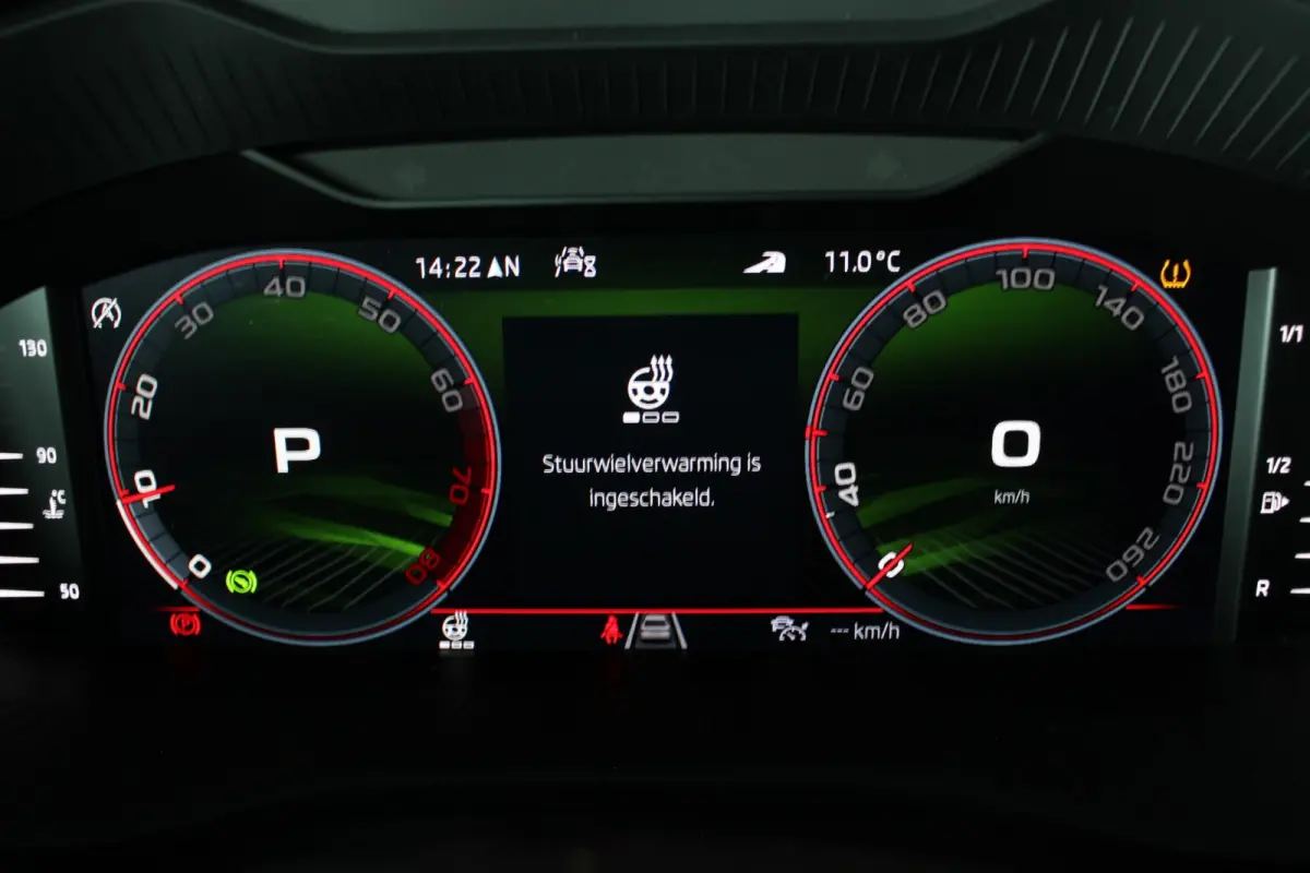 1.5 TSI Sportline Business Facelift | Pano | Camera | Memory | Virtual Cockpit | LED Matrix | Carplay | Keyless | Stoelverw. | 20" LMV | PDC V+A