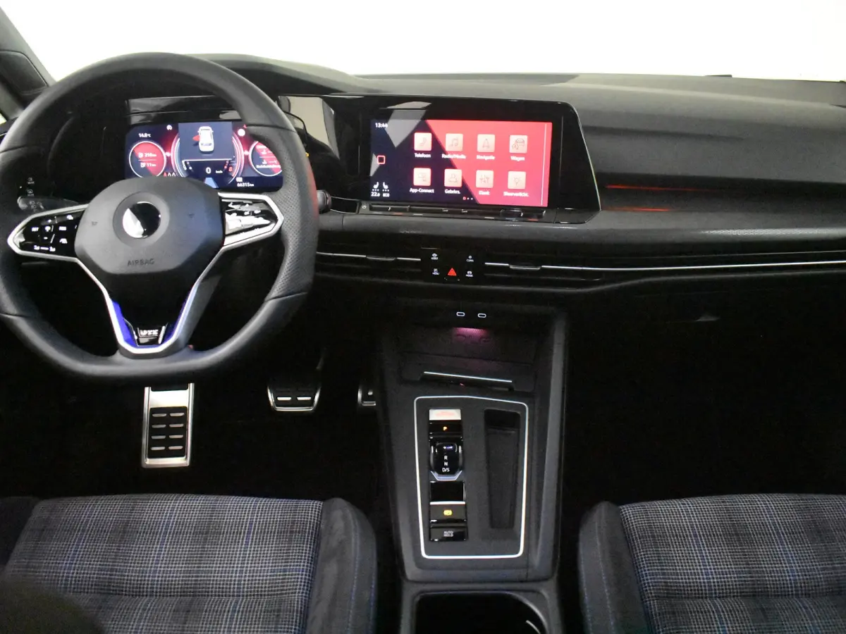 1.4 eHybrid GTE lTrekhaak Afneembaar | Stoel en Stuurverwarming l Adapt. Cr Control l Navi l Apple Car play/Android l 18" l PDC l