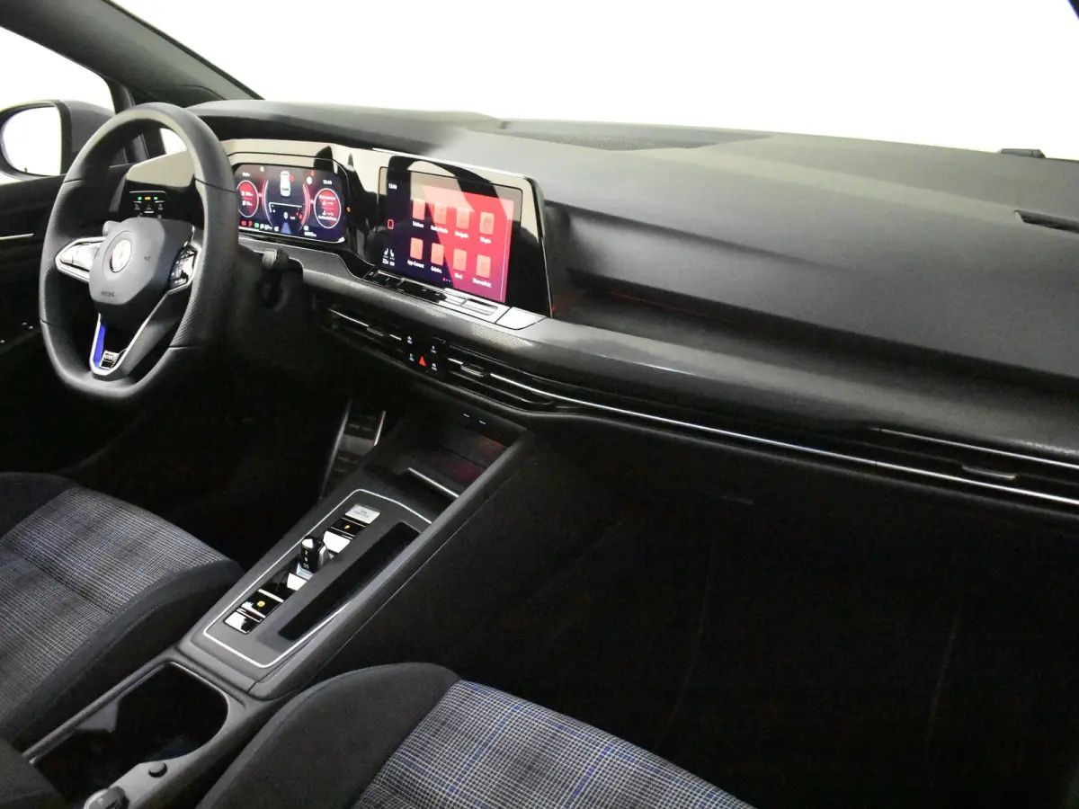 1.4 eHybrid GTE lTrekhaak Afneembaar | Stoel en Stuurverwarming l Adapt. Cr Control l Navi l Apple Car play/Android l 18" l PDC l